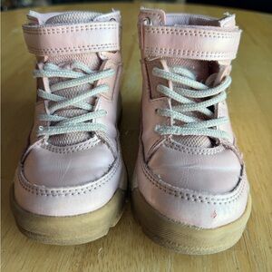 OshKosh B'gosh Sparkle Pink Toddler Boots size 8
